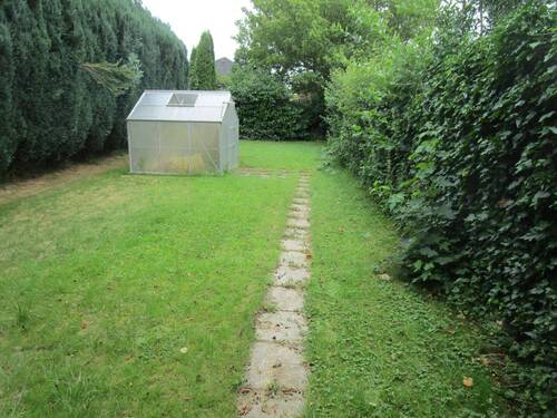 156. Zweiter Teil des hinteren Gartenbereiches..JP - 