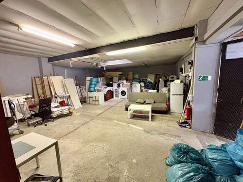 Lagerhalle - 