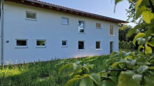 Bild 2 - 7 Zimmer Einfamilienhaus zum Kaufen in Unterdießen