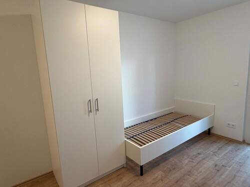 Schlafen - 1 Zimmer Etagenwohnung in Erlangen