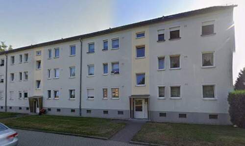 Hausansicht - *** Attraktive 3-Raum-Wohnung in Rochlitz sucht einen neuen Mieter ***