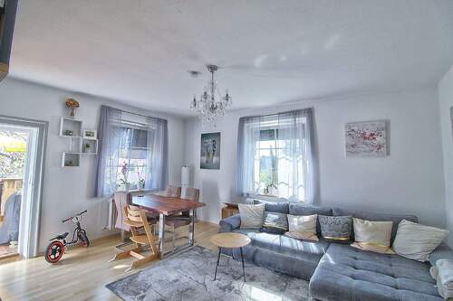 Wohnzimmer OG-Altbau - Mehrfamilienhaus, Wohnhaus mit 313,50 m&sup2; in Fürstenfeldbruck zum Kaufen