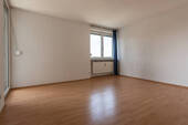 Wohnzimmer (1) - 2 Zimmer Etagenwohnung zur Miete in Passau
