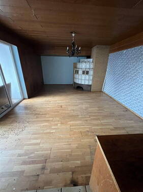 Wohn-/Esszimmer - 