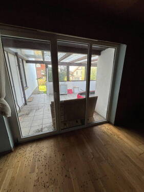 Blick zur Terrasse - 