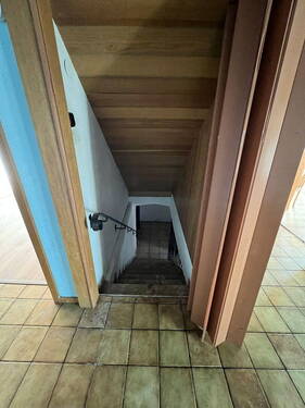 Treppe zum Keller - 