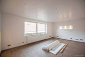 Arbeitszimmer Wohnung 2 - 2 Zimmer Mehrfamilienhaus, Wohnhaus in Hessisch Oldendorf / Fuhlen