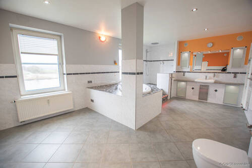 Badezimmer Wohnung 2 - 