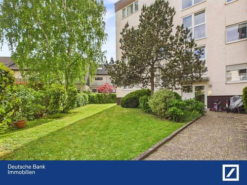 Hausansicht - Selbstnutzer oder Investor: Helle 3 Zimmerwohnung in Maintal