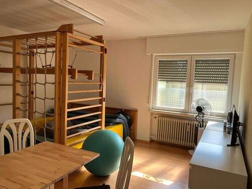 Kleiner Raum Foto 1 - Büro in Köln Porz Wahnheide zur Miete