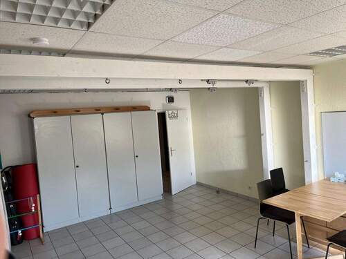 großer Raum Seitenansicht - 