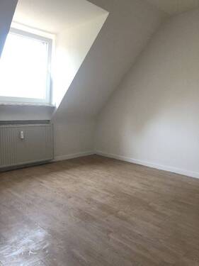 Bild 3 - 3 Zimmer Etagenwohnung in Duisburg