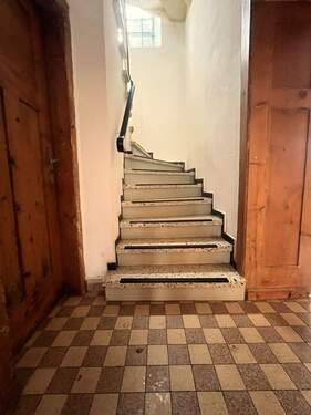 24. Treppe EG zu OG - 