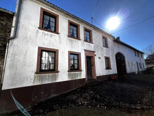 3. Hausansicht - Einfamilienhaus mit 149,00 m&sup2; in Oberstadtfeld zum Kaufen