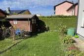 Garten mit Gartenhaus - 