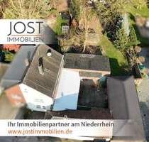 Modernisierte Doppelhaushälfte mit Wintergarten & XL-Garten - Korschenbroich Glehn