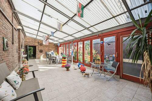 Wintergarten - 4 Zimmer Doppelhaushälfte zum Kaufen in Korschenbroich