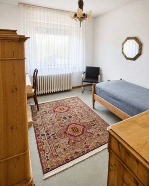 weiteres Zimmer oder Wirtschaftsraum neben der Küche - 
