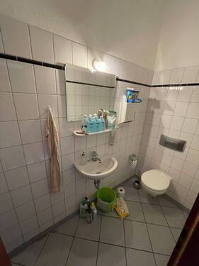 WC - 