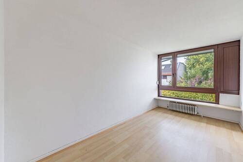 Zimmer 2 - 