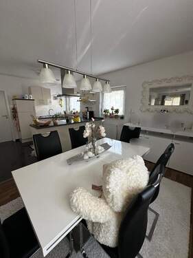 WhatsApp Bild 2025-05-23 um 14.00.30_f3f7e744.jpg - 5 Zimmer Einfamilienhaus in Nidderau