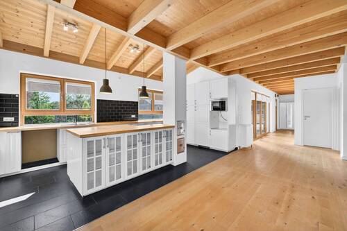 Wohn-Ess-Kochbereich (EG) - 7 Zimmer Einfamilienhaus in Traitsching