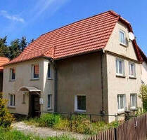 *** GROßER GARTEN *** EFH ZFH - 159.900,00 EUR Kaufpreis, ca.  133,00 m² Wohnfläche in Regis-Breitingen (PLZ: 04565)