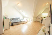 Wohnzimmer - 3 Zimmer Etagenwohnung in Hameln