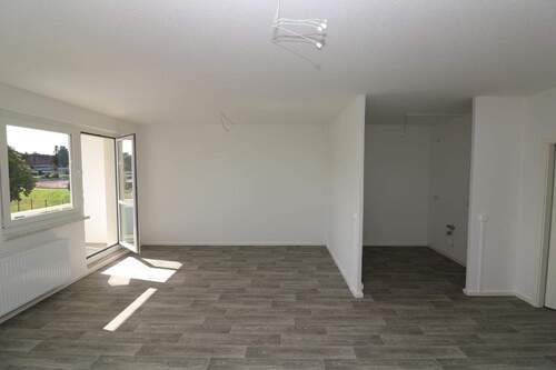 Wohnzimmer - 3 Zimmer Etagenwohnung in Freiberg