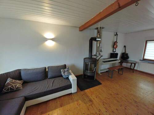 Wohnen OG Bild 4 - Reihenendhaus mit 142,00 m&sup2; in Windesheim zum Kaufen