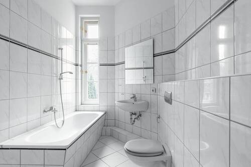 Tageslichtbad mit Wanne - 