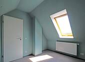 Raum 1 im Dachgeschoss - 