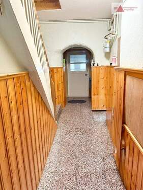 Hauseingang - 7 Zimmer Einfamilienhaus in Elterlein