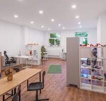 Flex Desks: Co-Working im ruhigen Hinterhof am Tempelhofer Damm - Berlin