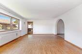 Wohnzimmer - Etagenwohnung mit 104,00 m&sup2; in Penzberg zum Kaufen