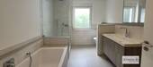 Badezimmer mit Badewanne.jpg - 