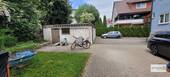 Stellplatz Auto und Fahrräder.jpg - 