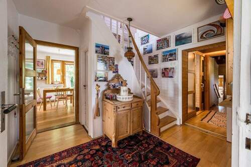 Flur Hauptgebäude - Einfamilienhaus mit 122,00 m&sup2; in Bremerhaven zum Kaufen