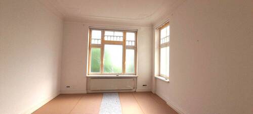 Zimmer 2 - 