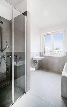 Vollbad mit Wanne und Regendusche - 