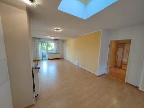 offener Wohnbereich.jpg - 2 Zimmer Etagenwohnung zum Kaufen in Mönchengladbach