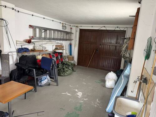 Garage - 4 Zimmer Doppelhaushälfte in Bernburg