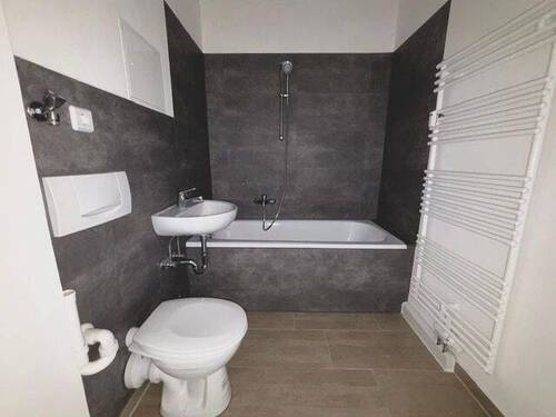 Badezimmer.JPG - 