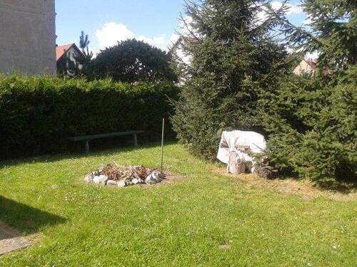 Garten mit Feuerstelle - 