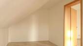 Helles Dachzimmer - 