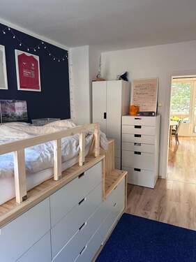 02e64916-815d-4d5d-98b7-8559a3e1f8c7 - 