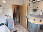 Badezimmer 1. OG - 