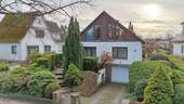 Außenansicht - 7 Zimmer Einfamilienhaus zum Kaufen in Wedel