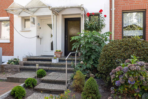 Front - 4 Zimmer Reihenmittelhaus in Delmenhorst