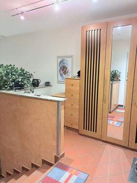 Eingang Diele/Garderobe rechts - Reihenmittelhaus mit 115,00 m² in Wuppertal zum Kaufen